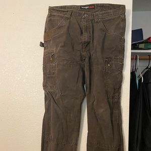 Wrangler Riggs full cargo work pant.